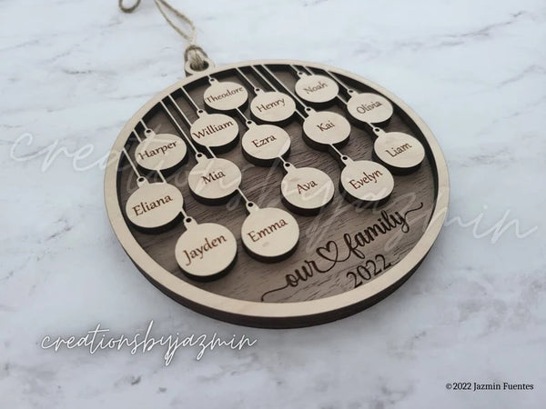 Bigger Version With Max 15 Names, Personalized Family Christmas Ornaments, 2025 Wood Xmas Ornament With Family Member Names, Custom Holiday