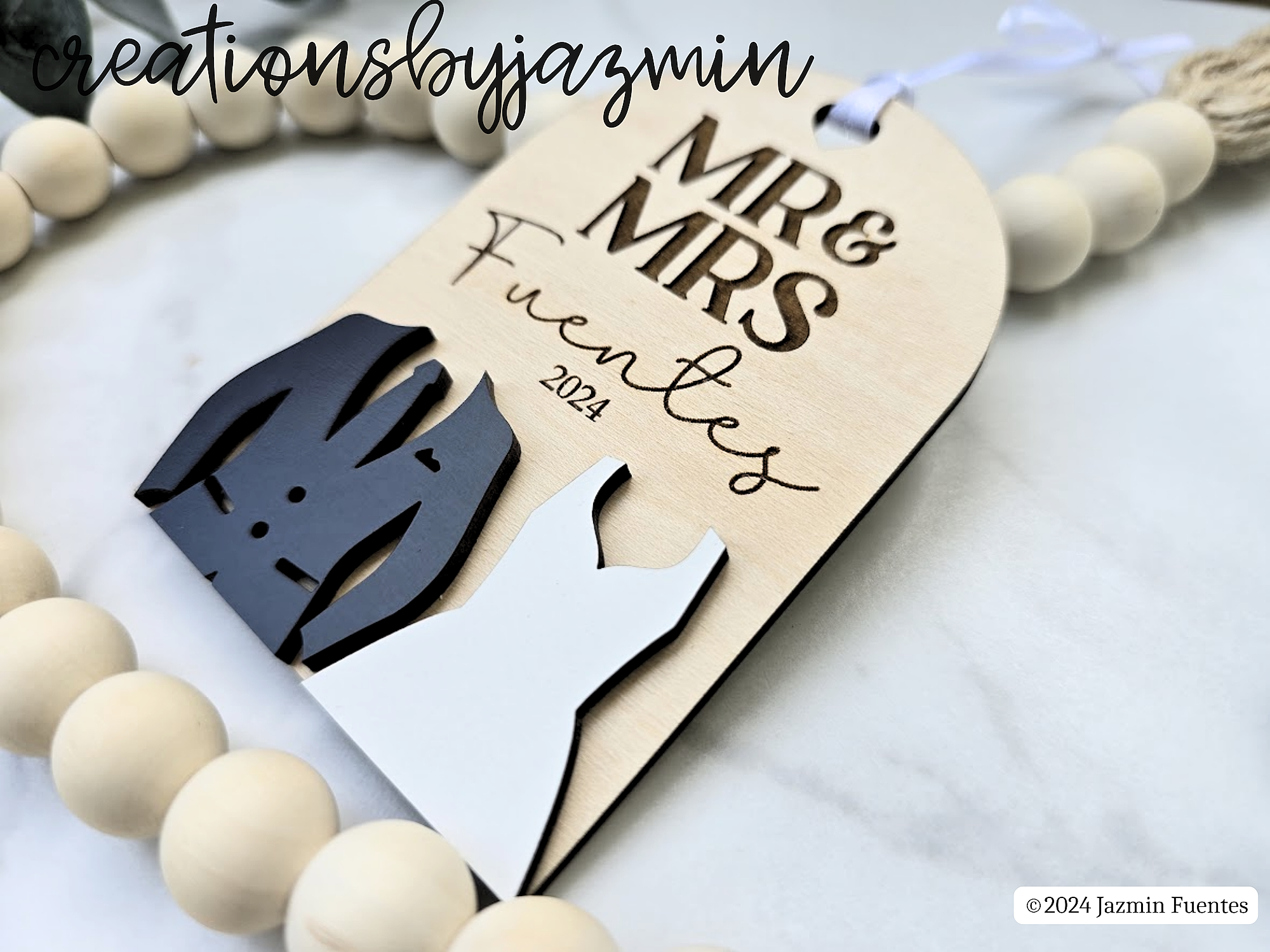 Wedding Ornament, Personalized Christmas Wedding Announcement Ornament, Bride and Groom Ornaments, Wedding Favors Ornament, Wedding Gift